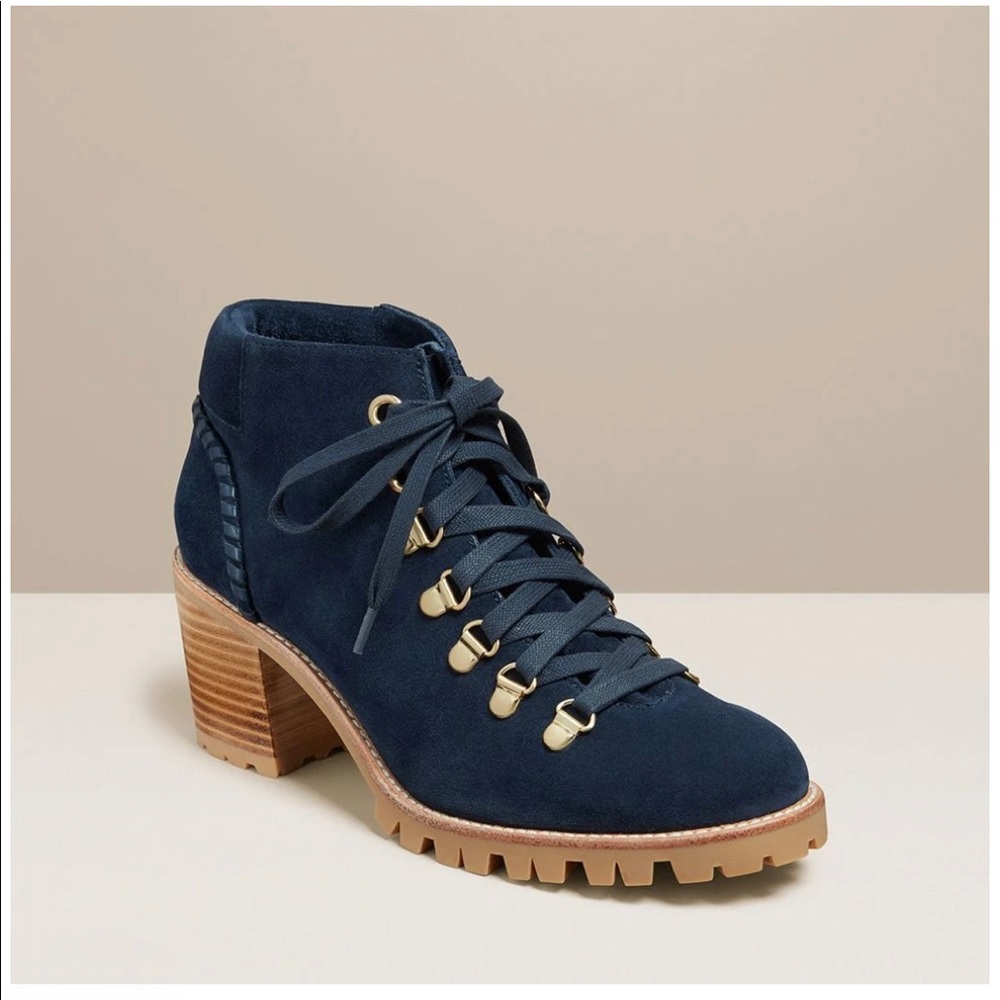 Jack Rogers Poppy Suede Hiker Size 8